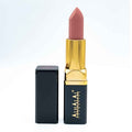Alhalal Cosmetics Samt-Lippenstift in rosa Farbe für einen weichen und strahlenden rosa Lippenstöcker